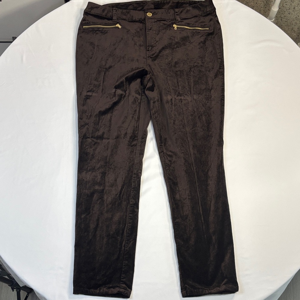 Elegant Women's Brown Pants with Gold Zipper Accents
